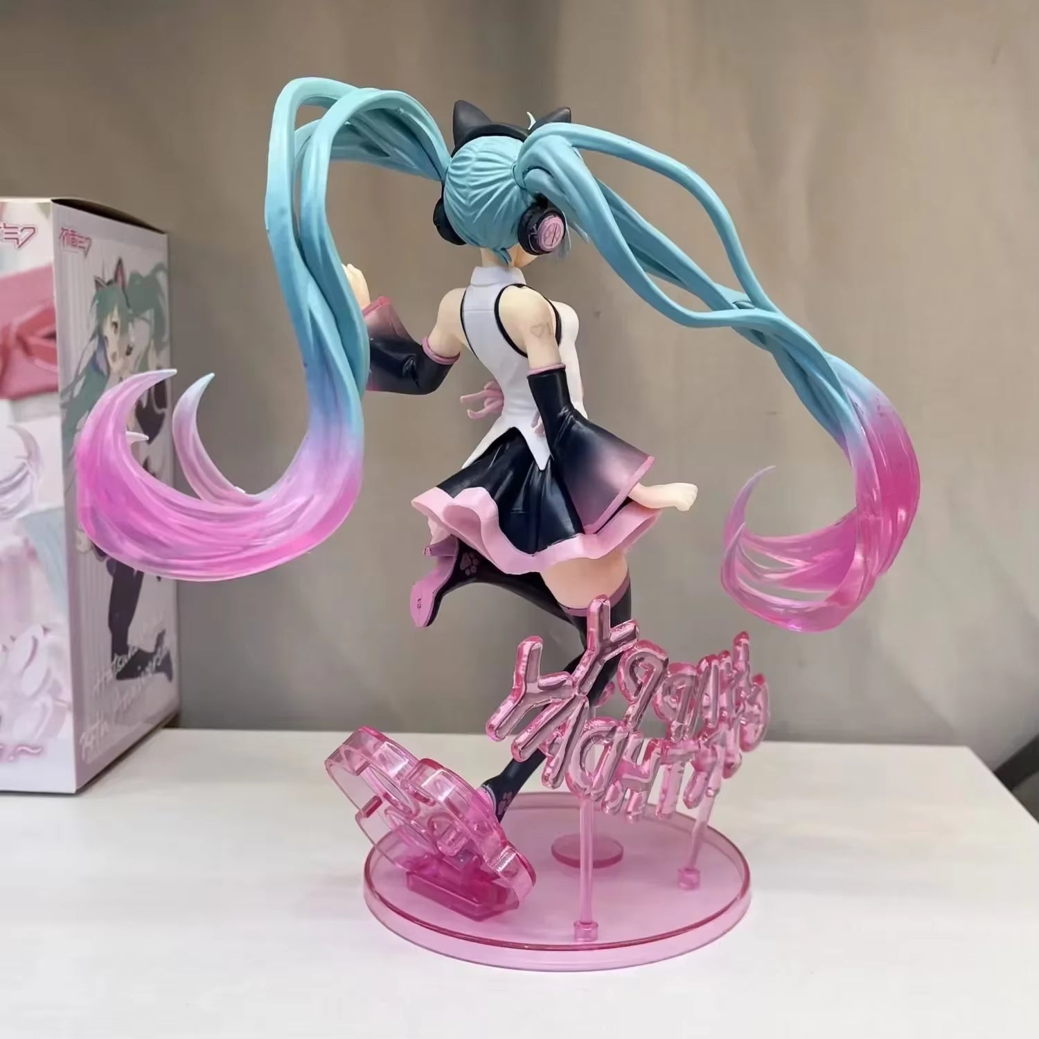 NEW 23Cm Kawaii Vocaloid Hatsune Miku Artist Happy Birthday Cat Ears Headdress PVC Anime Figure Action Figures Model Toys